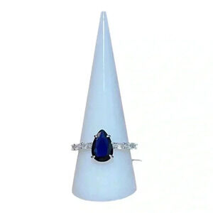 Bomb Party A Beautiful Moment September birthday ring RBP 8155